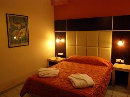 Hotel Alexander Laganas Buitenkant foto
